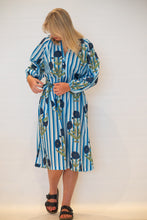 Load image into Gallery viewer, Payton shirt dress