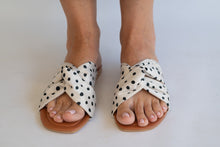 Load image into Gallery viewer, Abstract dot sandal • black