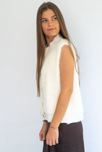 Load image into Gallery viewer, Tara vest
