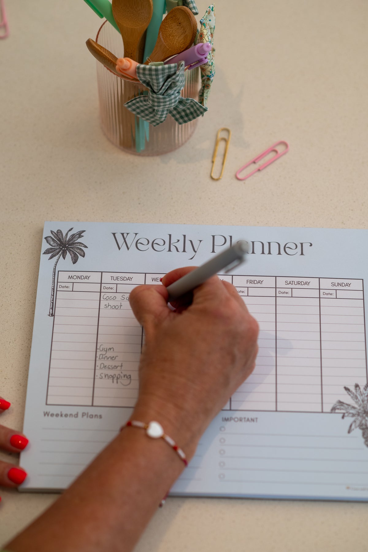 Weekly planner azure palm