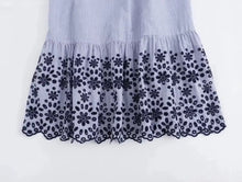 Load image into Gallery viewer, The Icon dress

