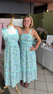 She's a dreamer dress