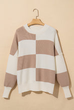 Load image into Gallery viewer, Checkered cardigan
