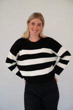 Load image into Gallery viewer, Preppy knit jersey
