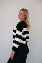 Load image into Gallery viewer, Preppy knit jersey
